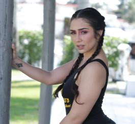 Yinyleon Biography, Real name, Age, OnlyFan, Boyfriend, Net .